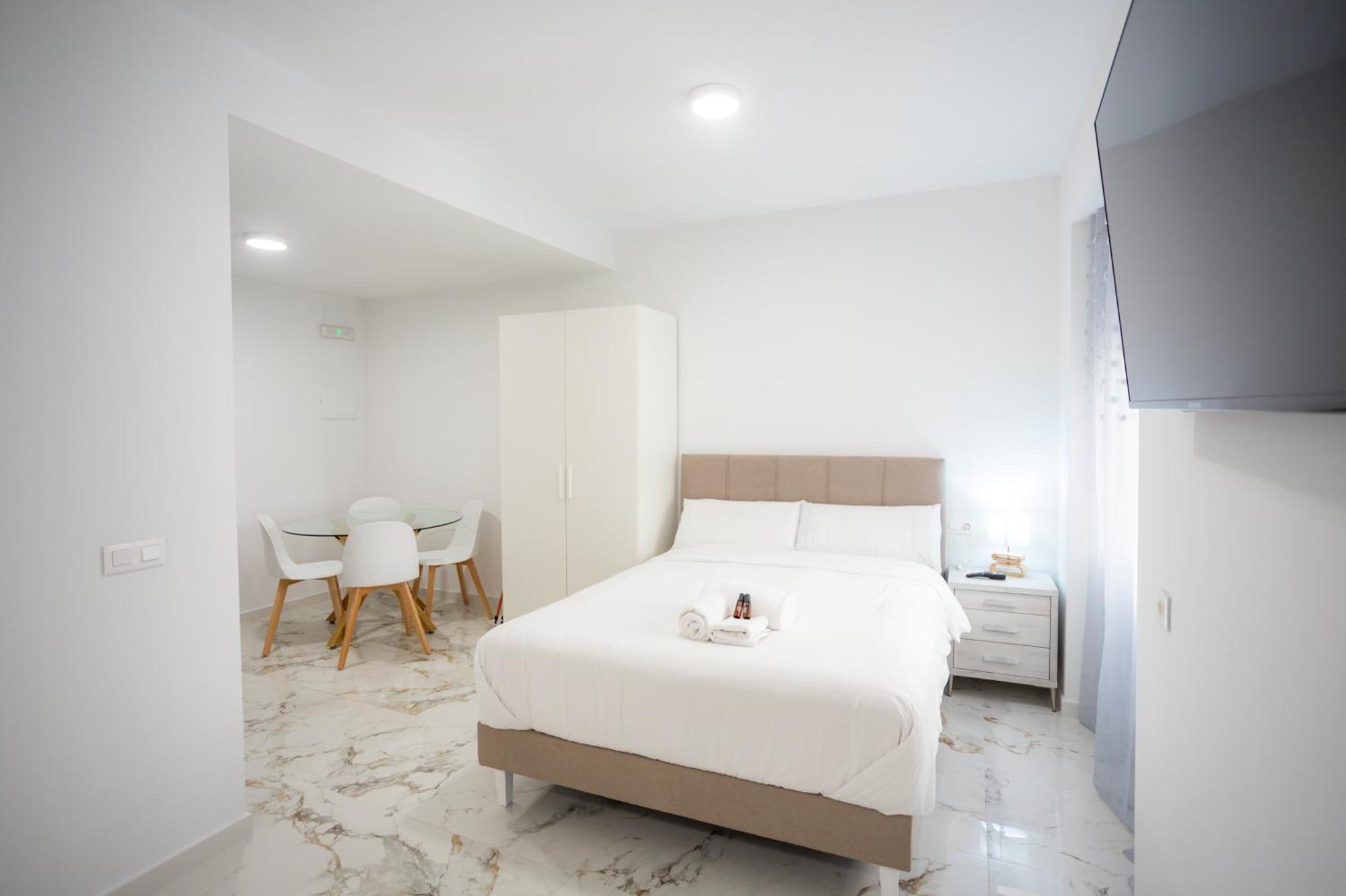 L&G Apartments Bahia Suite 알리칸테 외부 사진