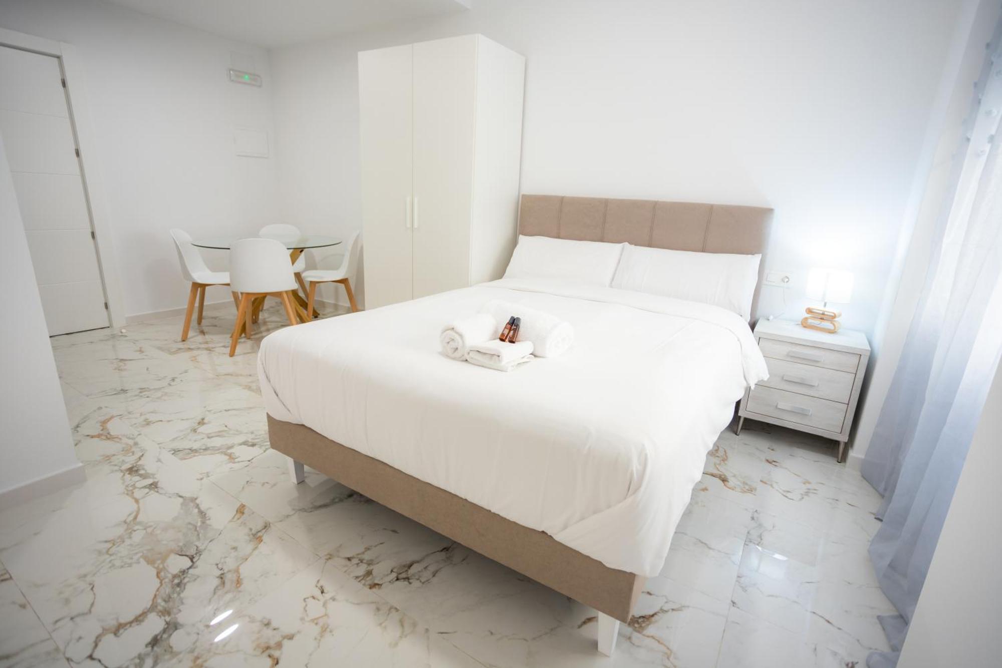 L&G Apartments Bahia Suite 알리칸테 외부 사진