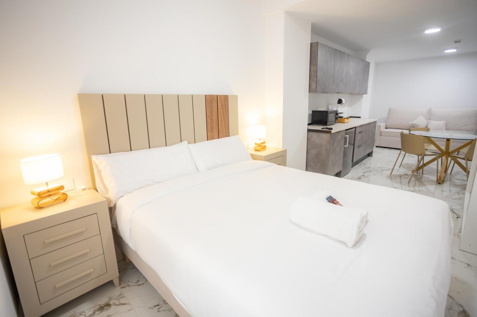 L&G Apartments Bahia Suite 알리칸테 외부 사진